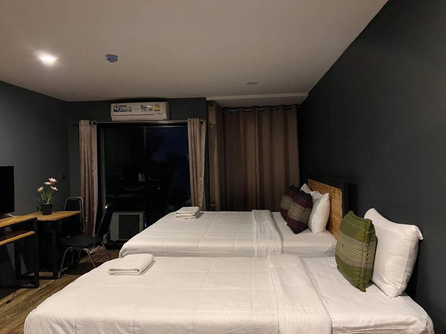 Dm Inn Khon Kaen Bagian luar foto