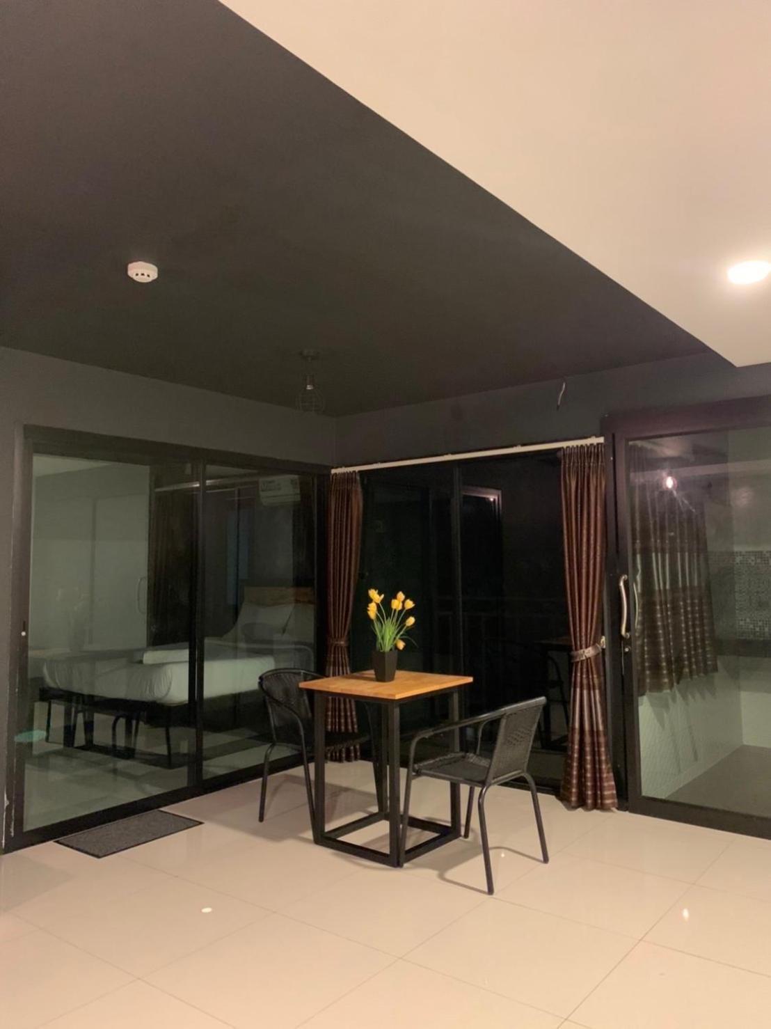 Dm Inn Khon Kaen Bagian luar foto